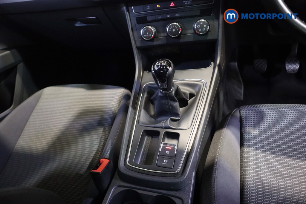Seat Leon Se Dynamic Manual Petrol Hatchback - Stock Number (1596426) - 6th supplementary image