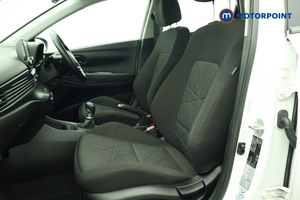 Hyundai Bayon Se Connect Manual Petrol SUV - Stock Number (1596827) - 21st supplementary image