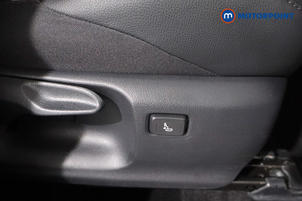 Toyota C-Hr Design Automatic Petrol-Electric Hybrid SUV - Stock Number (1596883) - 22nd supplementary image