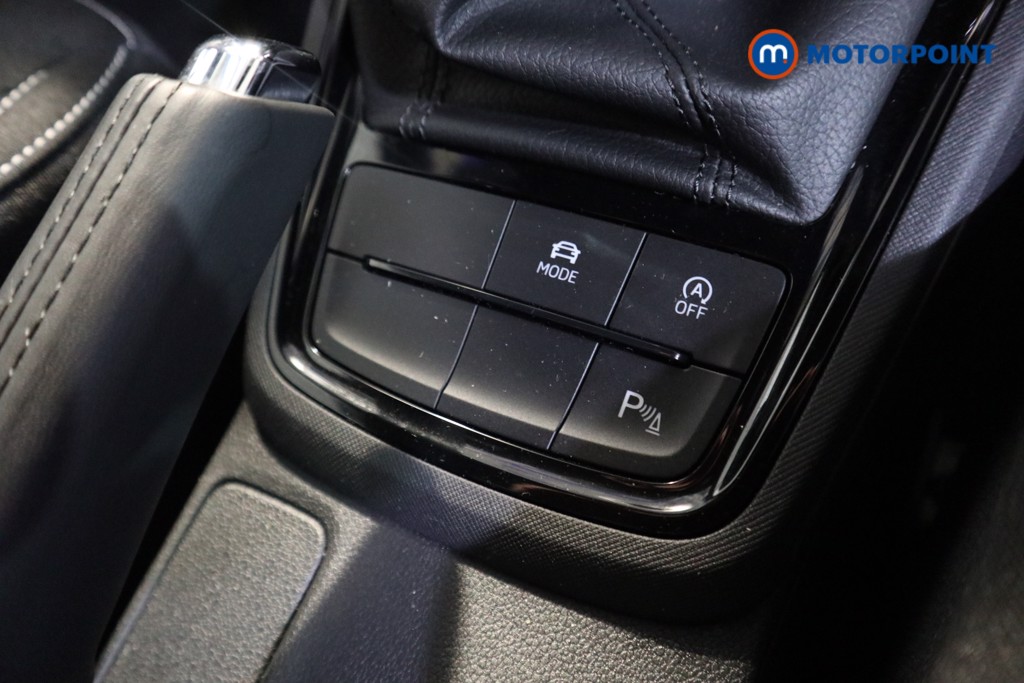 Skoda Kamiq Monte Carlo Edition Automatic Petrol SUV - Stock Number (1596999) - 9th supplementary image