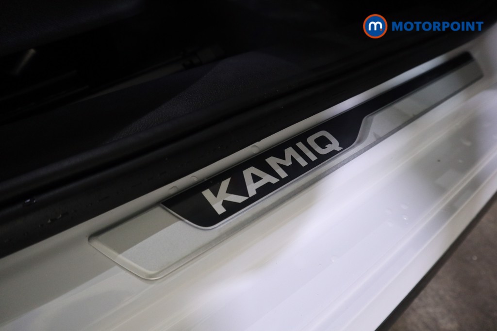 Skoda Kamiq Monte Carlo Edition Automatic Petrol SUV - Stock Number (1596999) - 14th supplementary image