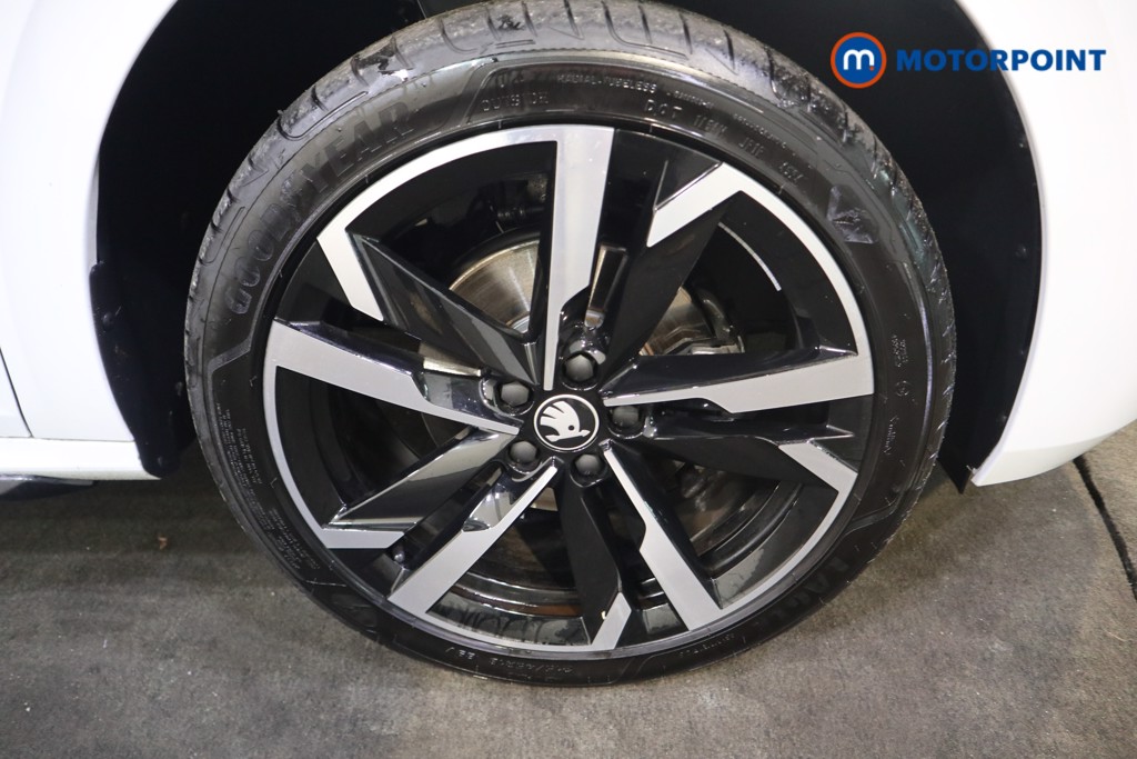 Skoda Kamiq Monte Carlo Edition Automatic Petrol SUV - Stock Number (1596999) - 22nd supplementary image