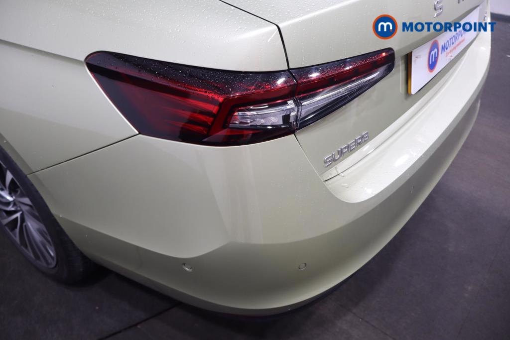Skoda Superb Laurin -Plus Klement Automatic Petrol Hatchback - Stock Number (1597010) - 14th supplementary image