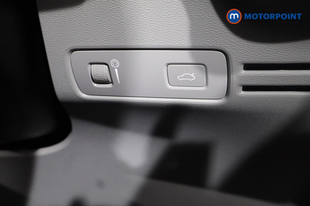 Volvo Xc40 Inscription Pro Automatic Petrol SUV - Stock Number (1597150) - 9th supplementary image