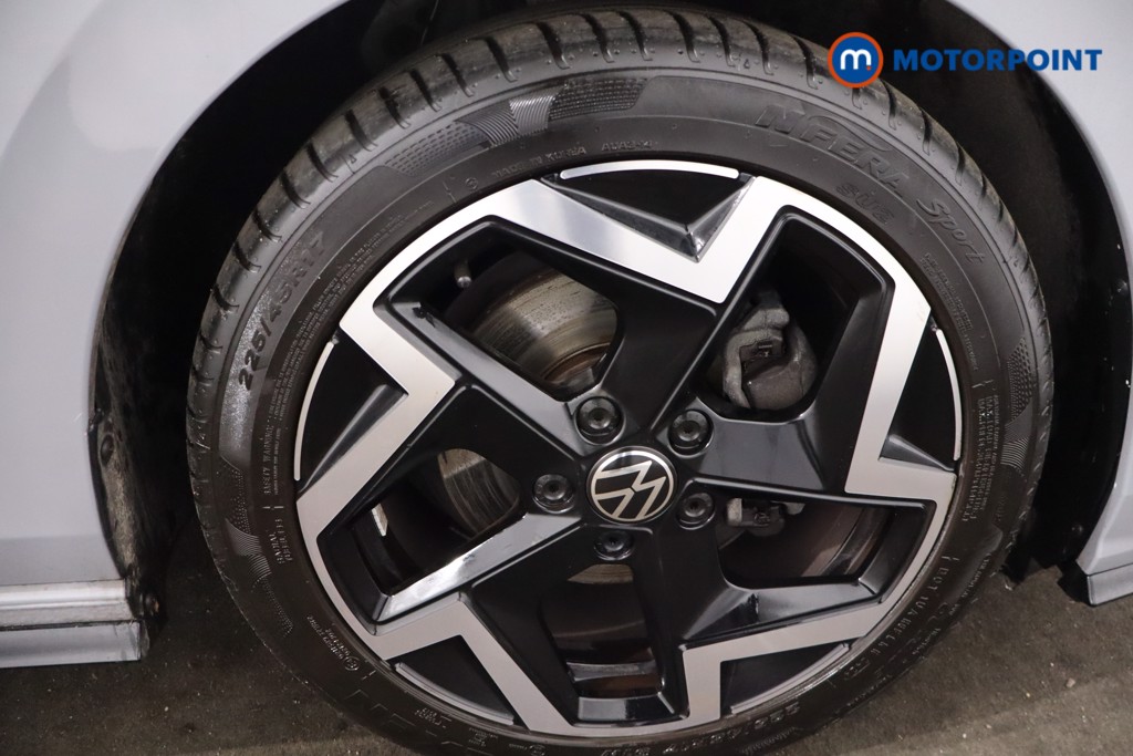 Volkswagen Golf R-Line Manual Petrol Hatchback - Stock Number (1597323) - 10th supplementary image