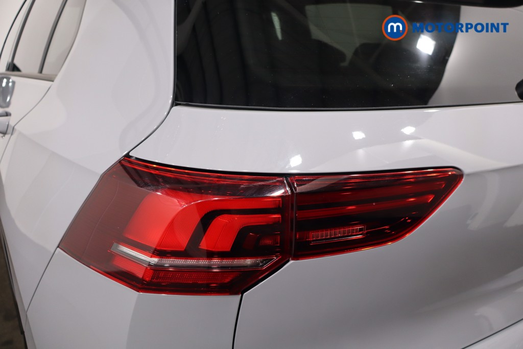 Volkswagen Golf R-Line Manual Petrol Hatchback - Stock Number (1597323) - 33rd supplementary image