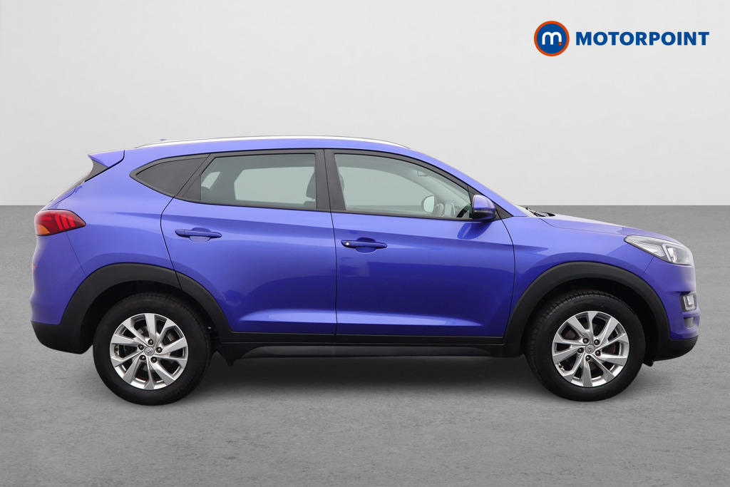 Hyundai Tucson Se Nav Manual Petrol SUV - Stock Number (1597490) - Drivers side