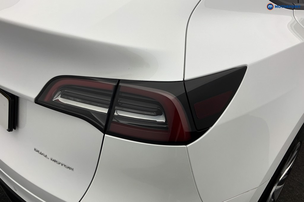 Tesla Model Y Long Range Automatic Electric SUV - Stock Number (1597612) - 28th supplementary image