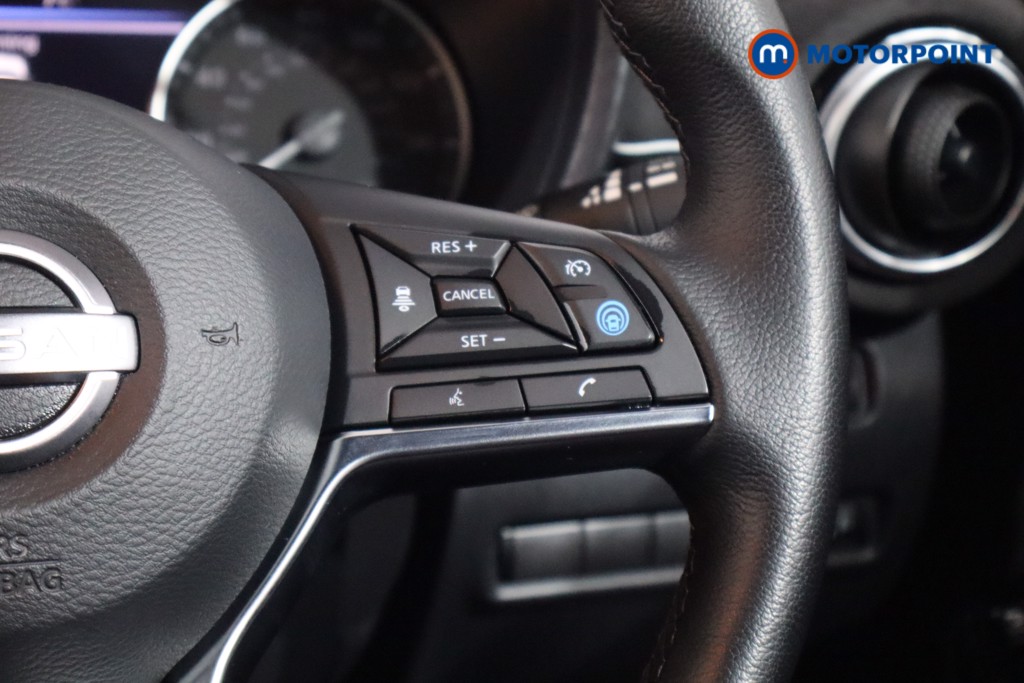 Nissan Juke Tekna-Plus Manual Petrol SUV - Stock Number (1597670) - 8th supplementary image