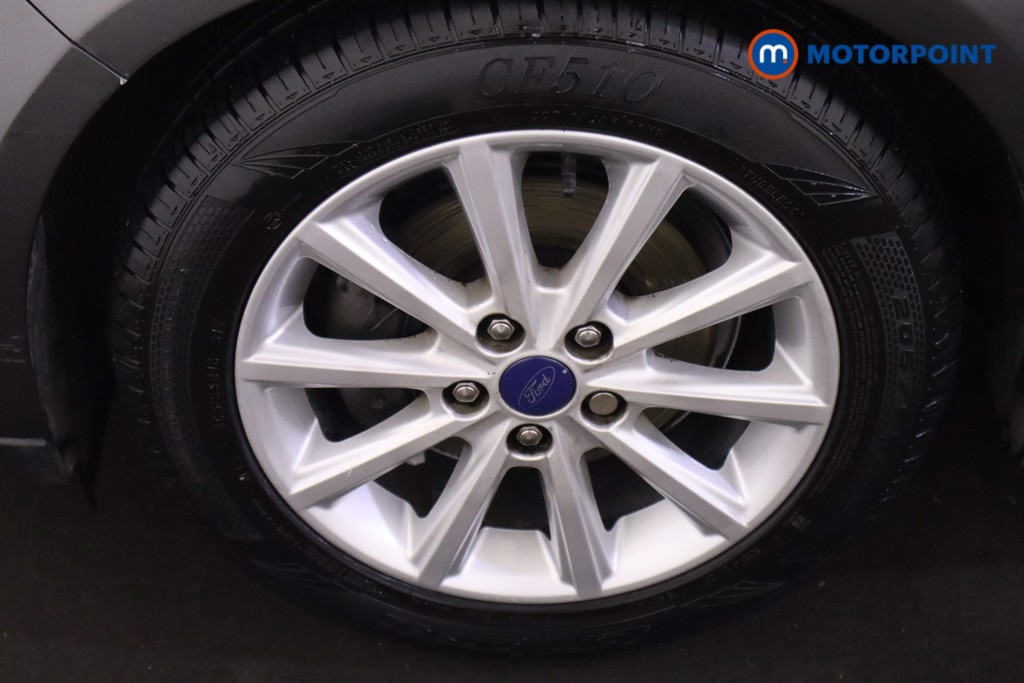 Ford Focus Titanium Manual Petrol Hatchback - Stock Number (1597716) - 24th supplementary image