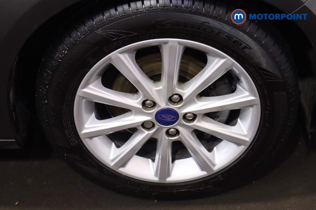 Ford Focus Titanium Manual Petrol Hatchback - Stock Number (1597716) - 25th supplementary image