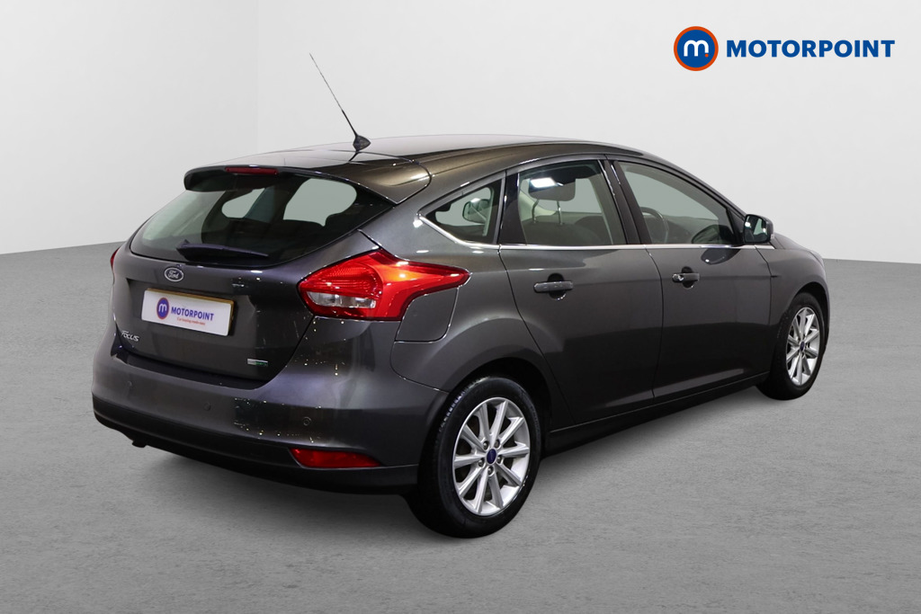 Ford Focus Titanium Manual Petrol Hatchback - Stock Number (1597716) - Drivers side rear corner
