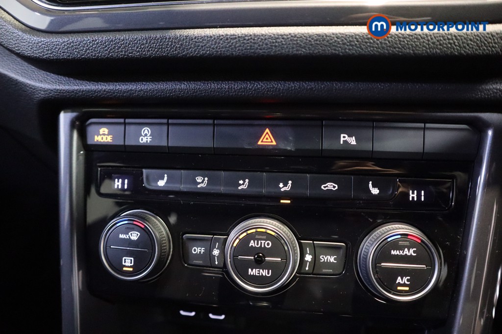 Volkswagen T-Roc R-Line Automatic Petrol SUV - Stock Number (1597858) - 5th supplementary image