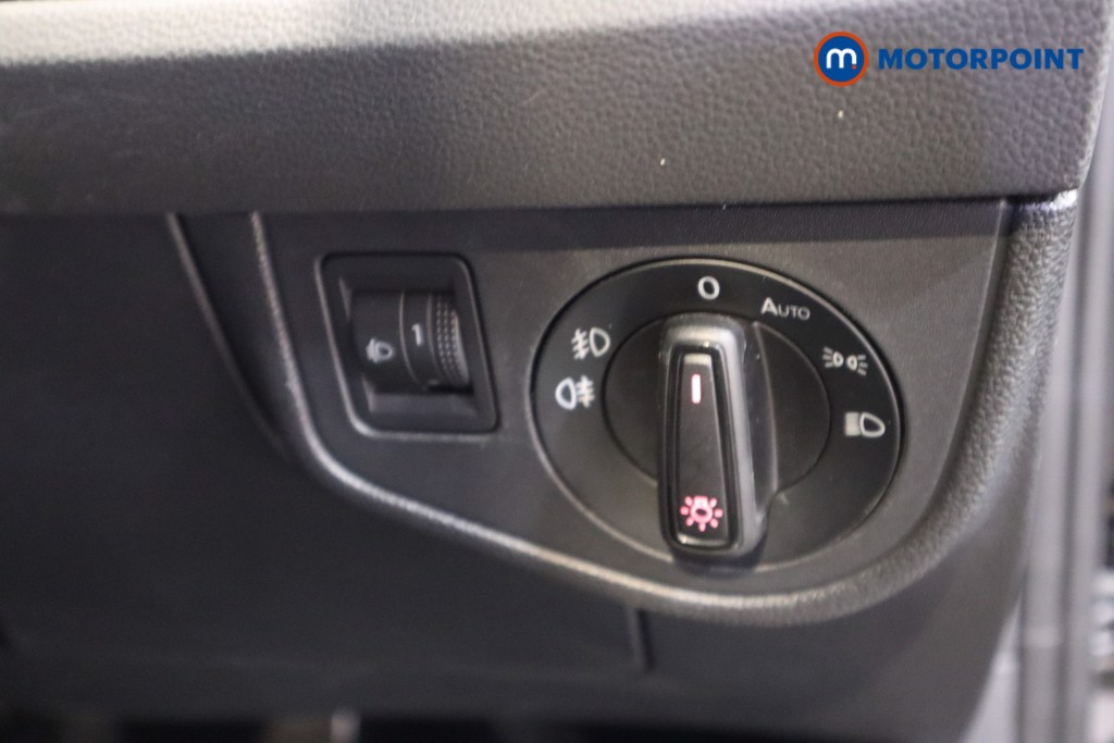 Volkswagen Polo Match Manual Petrol Hatchback - Stock Number (1597869) - 12th supplementary image
