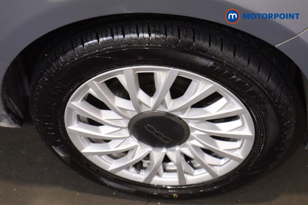 Fiat 500 Lounge Manual Petrol Hatchback - Stock Number (1597966) - 11th supplementary image