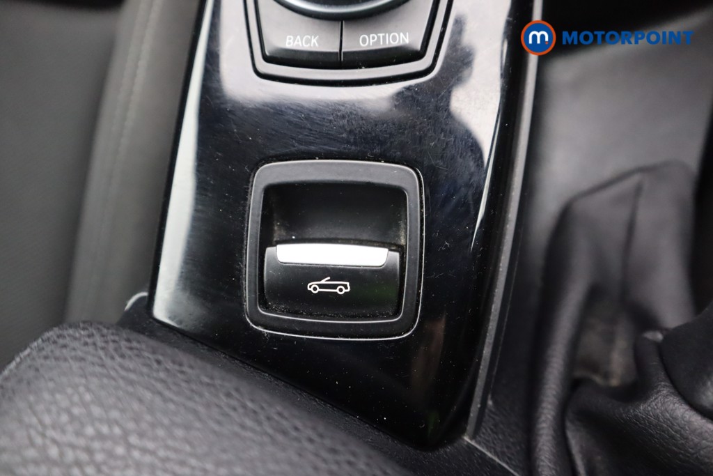 BMW 2 Series Sport Manual Petrol Convertible - Stock Number (1598177) - 18th supplementary image