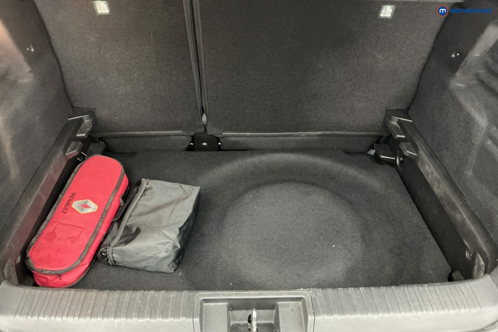 Renault Captur Techno Automatic Petrol-Electric Hybrid SUV - Stock Number (1542994) - 3rd supplementary image