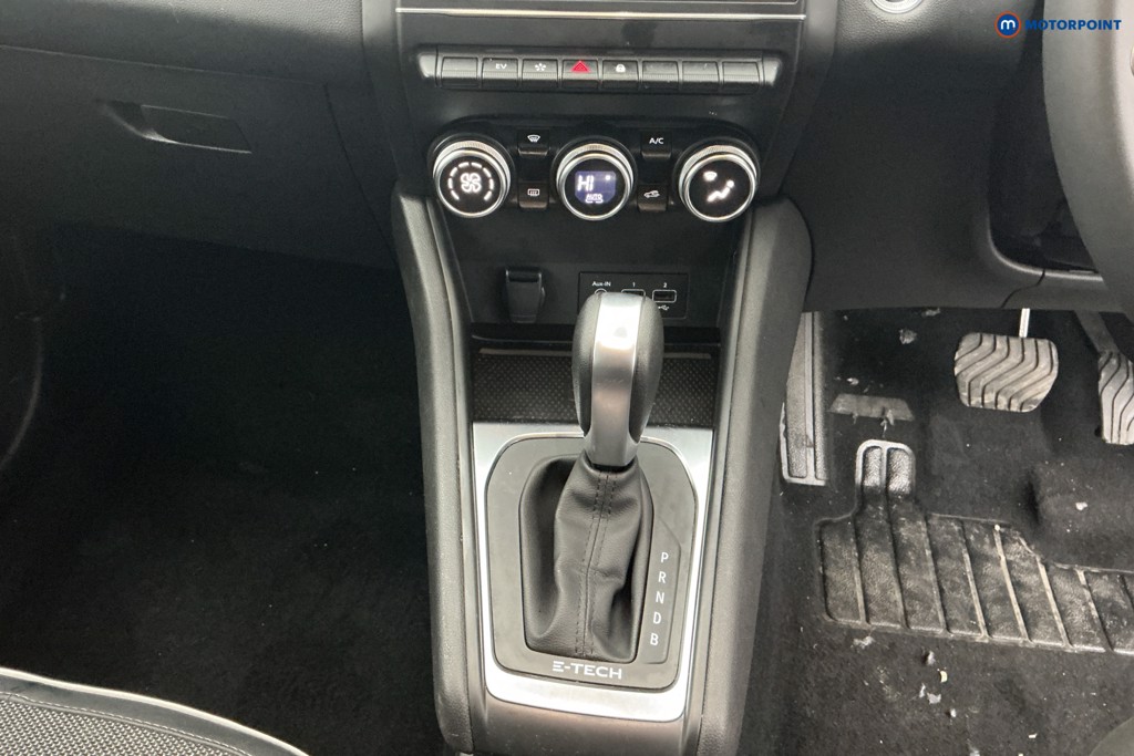 Renault Captur Techno Automatic Petrol-Electric Hybrid SUV - Stock Number (1542994) - 14th supplementary image