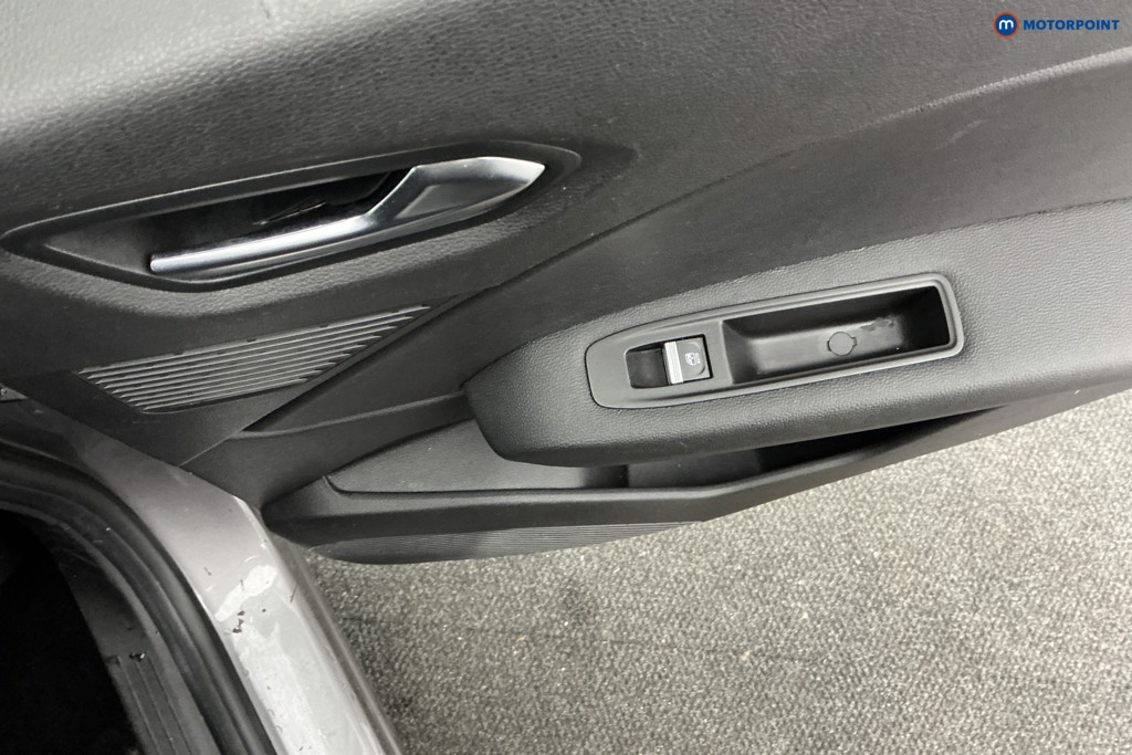 Renault Captur Techno Automatic Petrol-Electric Hybrid SUV - Stock Number (1542994) - 23rd supplementary image