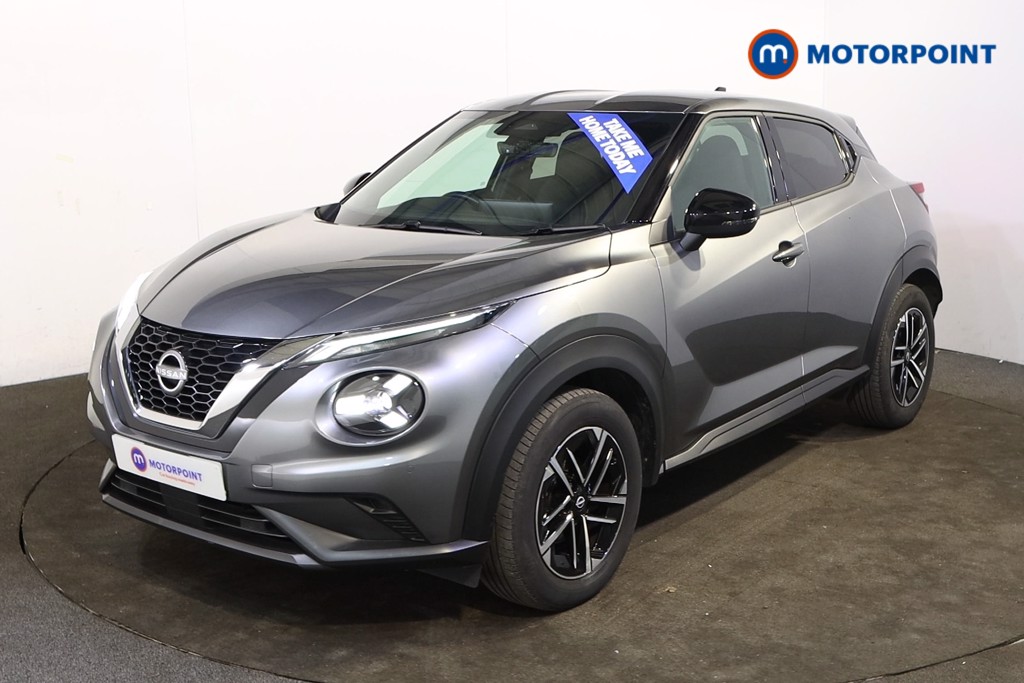 Nissan Juke N-Connecta Automatic Petrol SUV - Stock Number (1556161) - Passenger side front corner