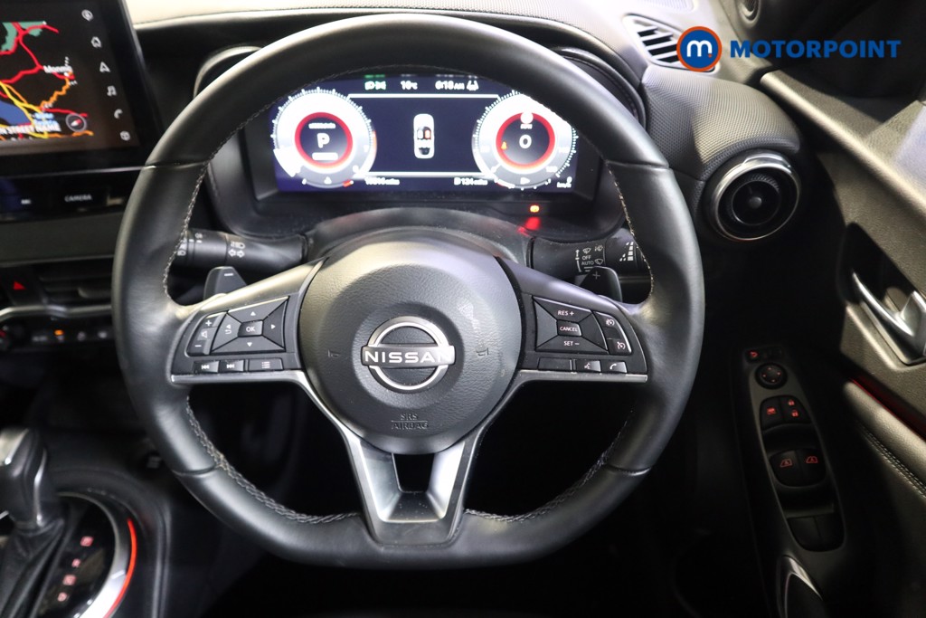 Nissan Juke N-Connecta Automatic Petrol SUV - Stock Number (1556161) - 2nd supplementary image