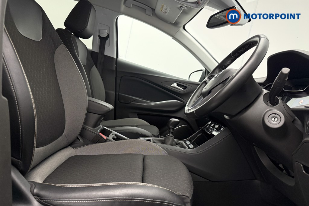 Vauxhall Grandland X Sri Nav Manual Petrol SUV - Stock Number (1562554) - 6th supplementary image