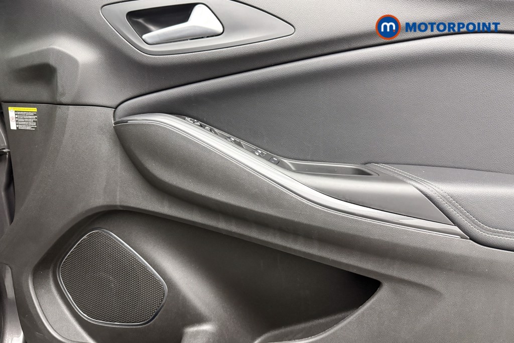 Vauxhall Grandland X Sri Nav Manual Petrol SUV - Stock Number (1562554) - 16th supplementary image