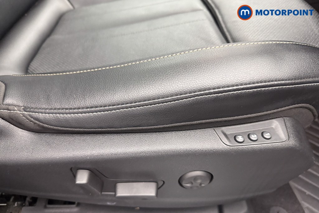 Vauxhall Grandland X Elite Nav Manual Petrol SUV - Stock Number (1563384) - 12th supplementary image