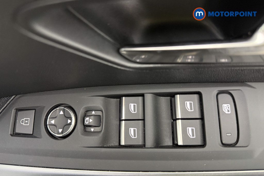 Peugeot 3008 GT Automatic Petrol SUV - Stock Number (1569792) - 18th supplementary image