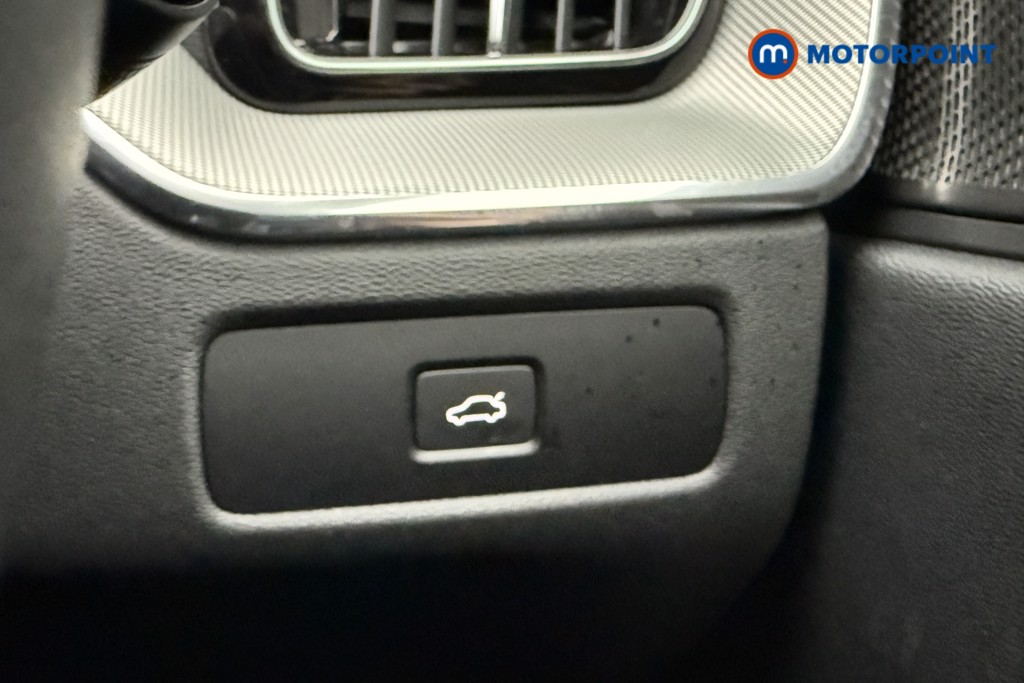 Volvo Xc60 Plus Automatic Petrol SUV - Stock Number (1577832) - 27th supplementary image