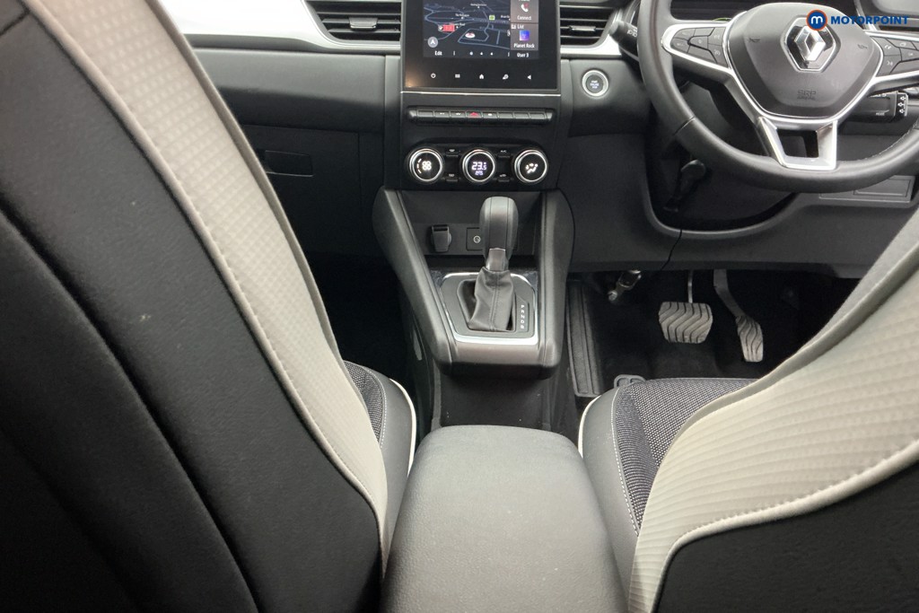 Renault Captur Techno Automatic Petrol-Electric Hybrid SUV - Stock Number (1585855) - 9th supplementary image