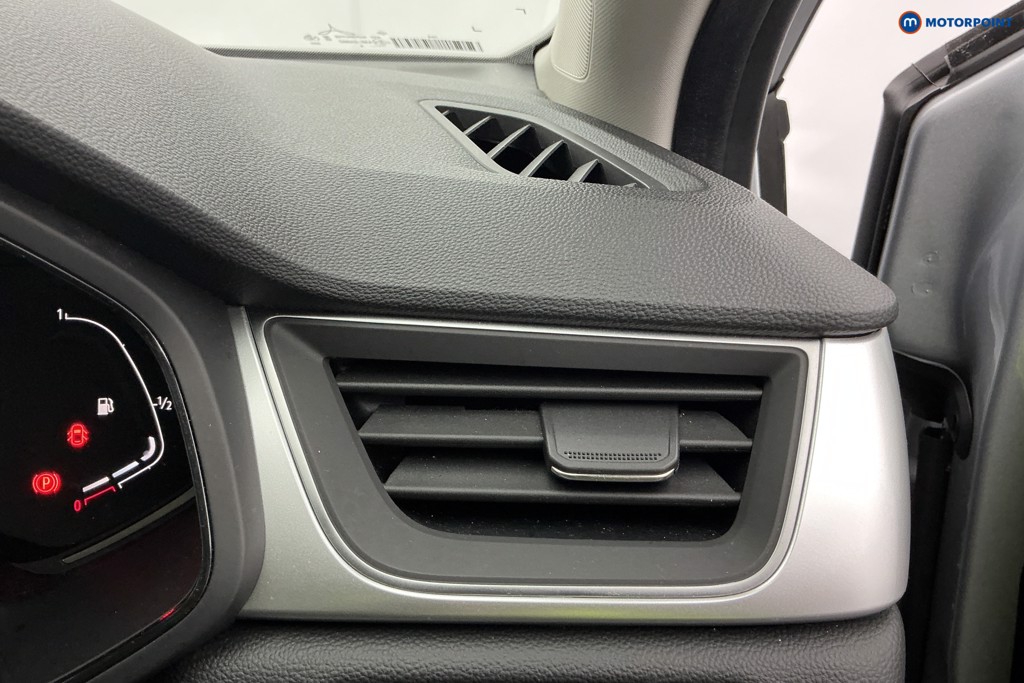 Renault Captur Techno Automatic Petrol-Electric Hybrid SUV - Stock Number (1585855) - 18th supplementary image