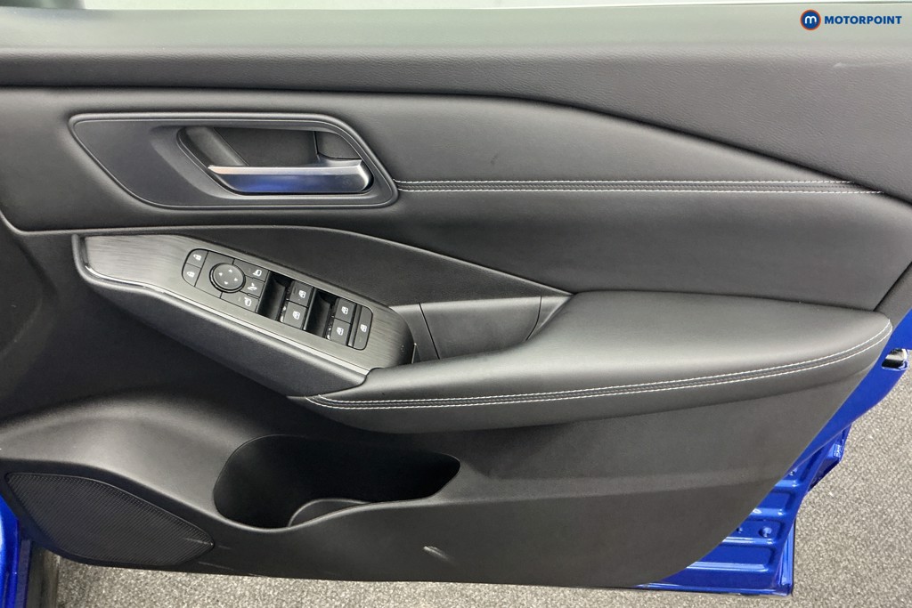 Nissan Qashqai Acenta Premium Manual Petrol SUV - Stock Number (1586494) - 20th supplementary image