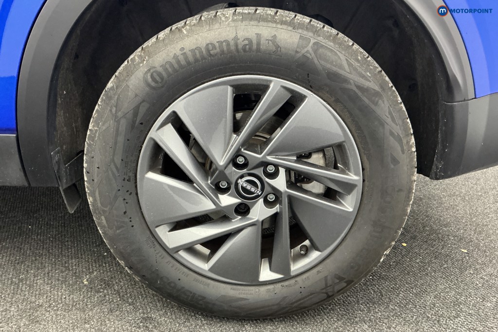 Nissan Qashqai Acenta Premium Manual Petrol SUV - Stock Number (1586494) - 34th supplementary image