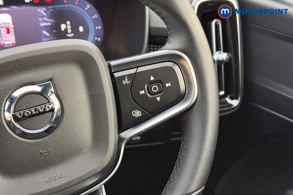 Volvo Xc40 Plus Automatic Petrol SUV - Stock Number (1588084) - 3rd supplementary image