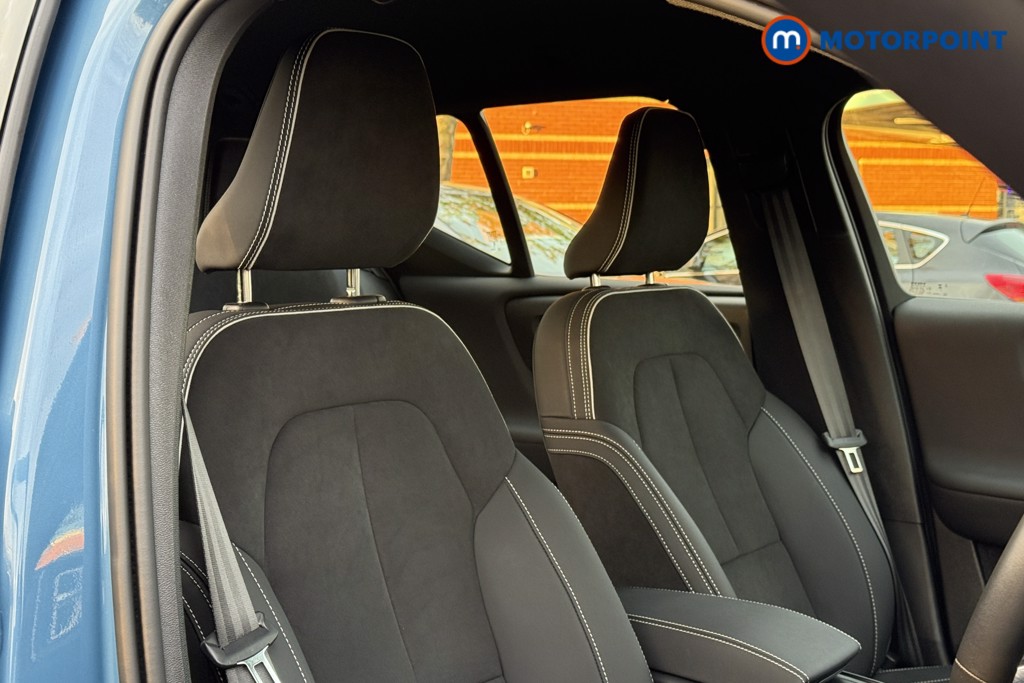 Volvo Xc40 Plus Automatic Petrol SUV - Stock Number (1588084) - 13th supplementary image