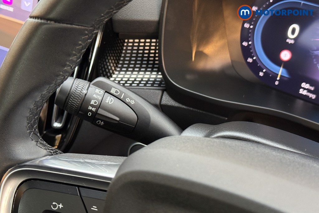 Volvo Xc40 Plus Automatic Petrol SUV - Stock Number (1588084) - 18th supplementary image