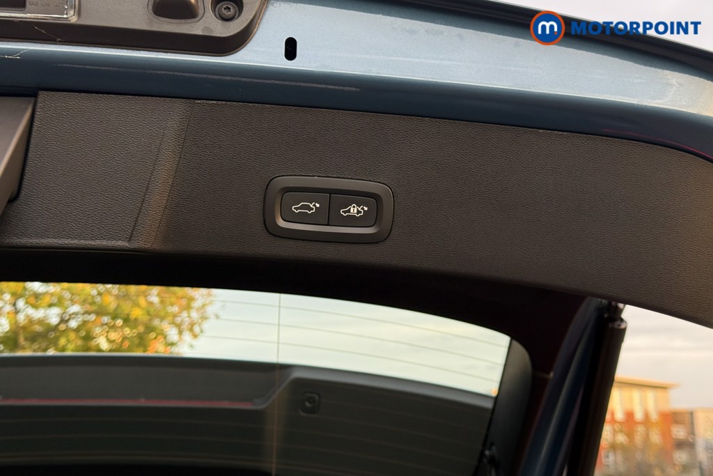 Volvo Xc40 Plus Automatic Petrol SUV - Stock Number (1588084) - 28th supplementary image