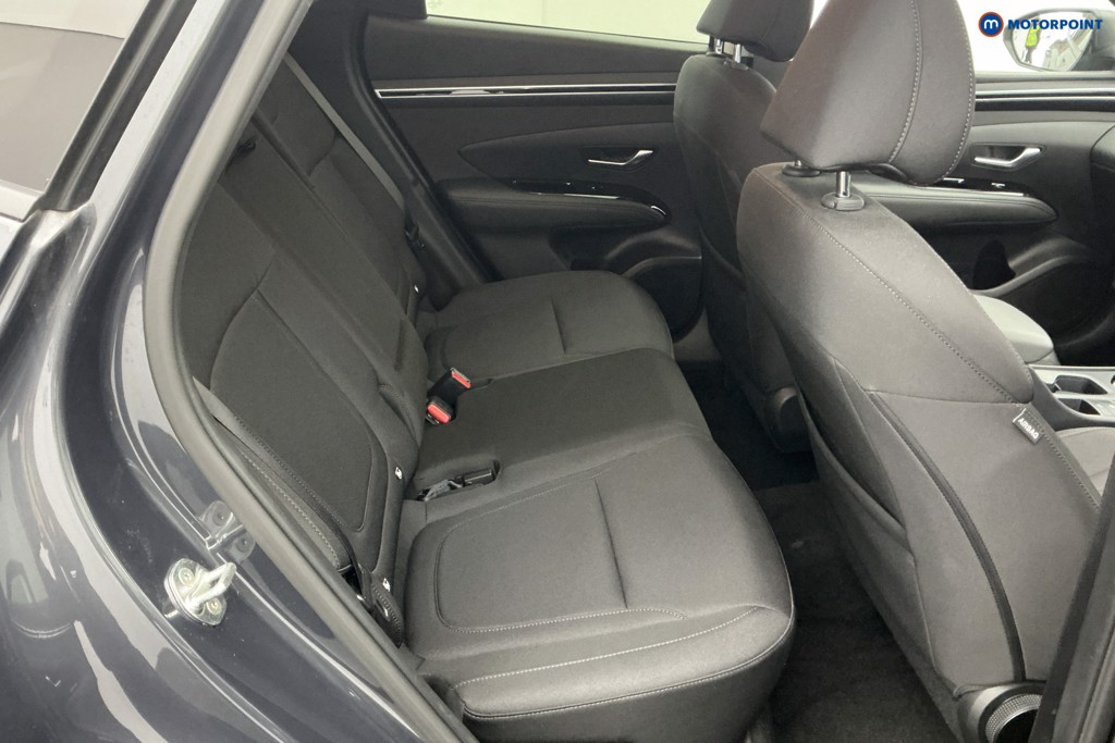 Hyundai Tucson Se Connect Manual Petrol SUV - Stock Number (1588141) - 4th supplementary image