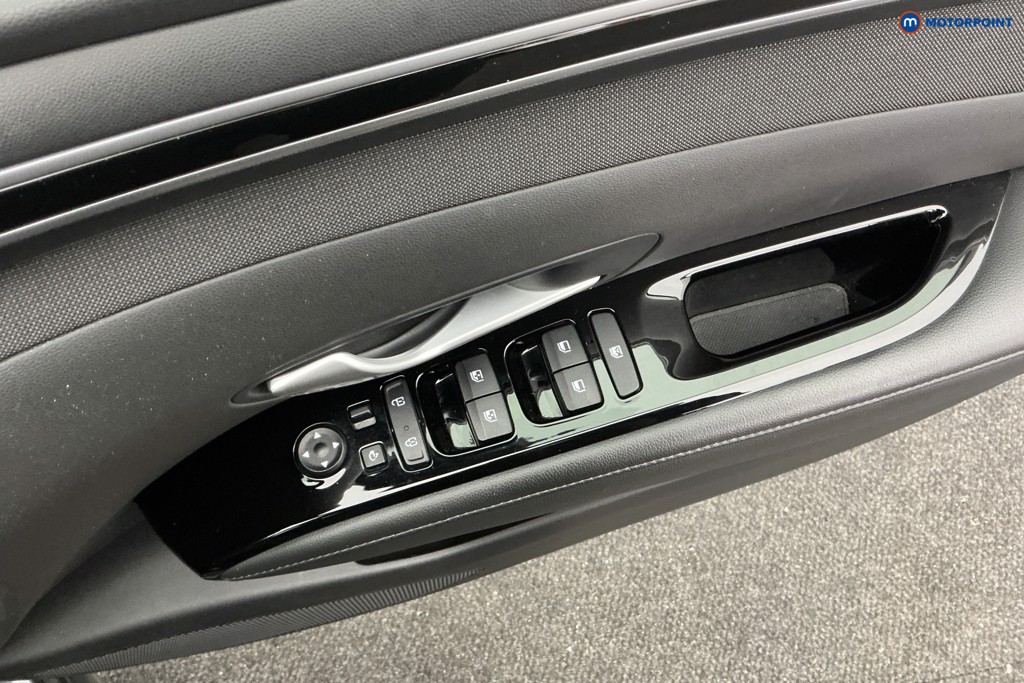 Hyundai Tucson Se Connect Manual Petrol SUV - Stock Number (1588141) - 20th supplementary image
