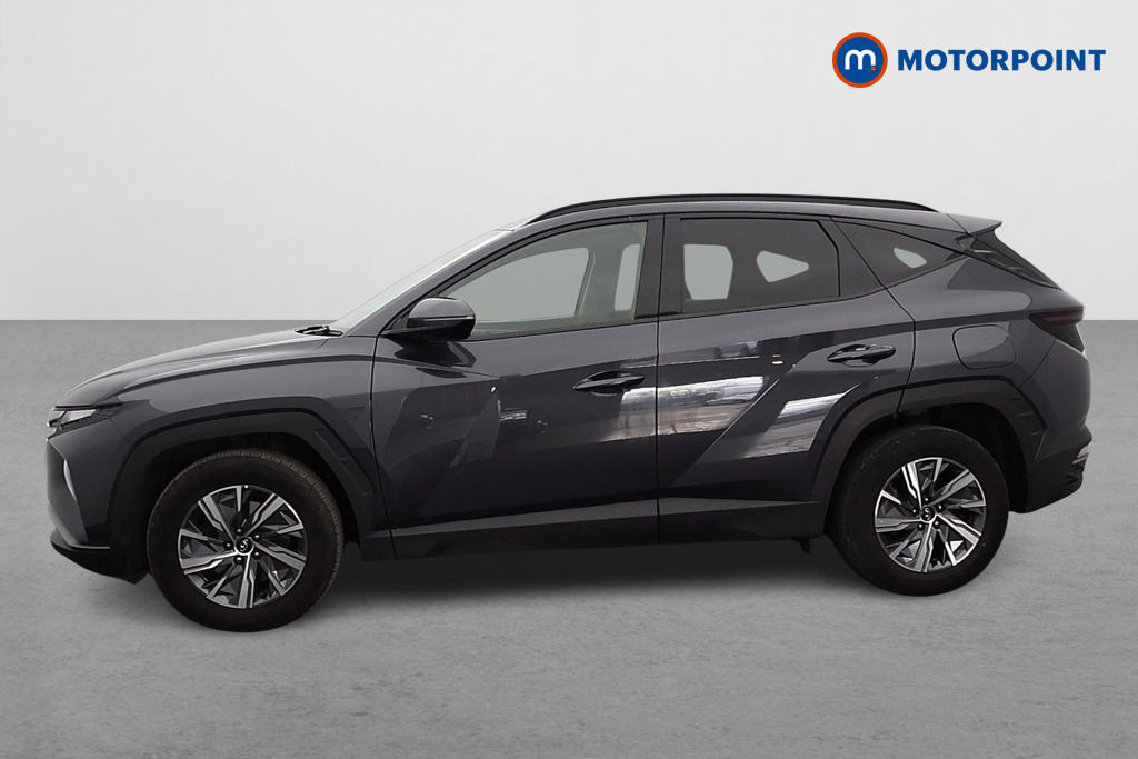 Hyundai Tucson Se Connect Manual Petrol SUV - Stock Number (1588141) - Passenger side