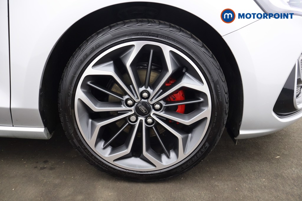 Ford Focus St-Line Vignale Manual Petrol Hatchback - Stock Number (1588440) - 15th supplementary image