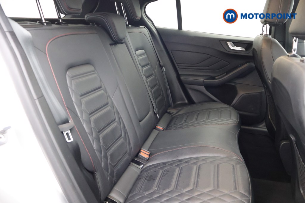 Ford Focus St-Line Vignale Manual Petrol Hatchback - Stock Number (1588440) - 18th supplementary image