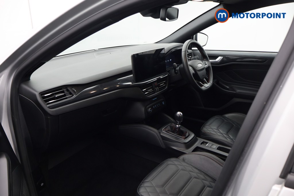 Ford Focus St-Line Vignale Manual Petrol Hatchback - Stock Number (1588440) - 22nd supplementary image