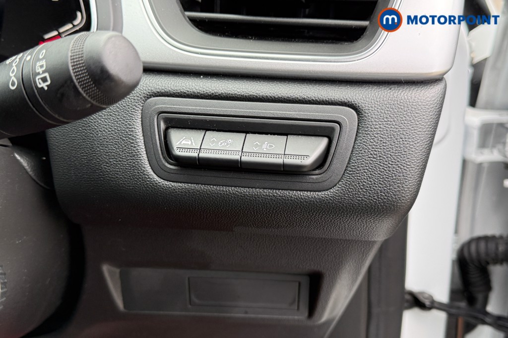 Renault Captur Techno Manual Petrol SUV - Stock Number (1589489) - 18th supplementary image