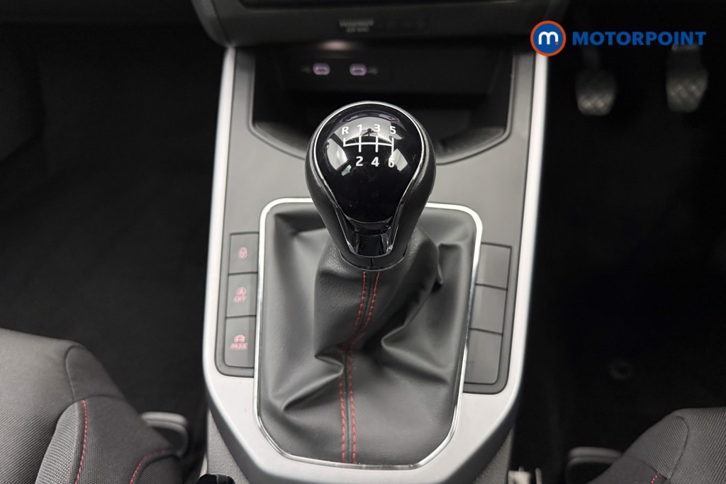 Seat Arona FR Manual Petrol SUV - Stock Number (1590758) - 7th supplementary image