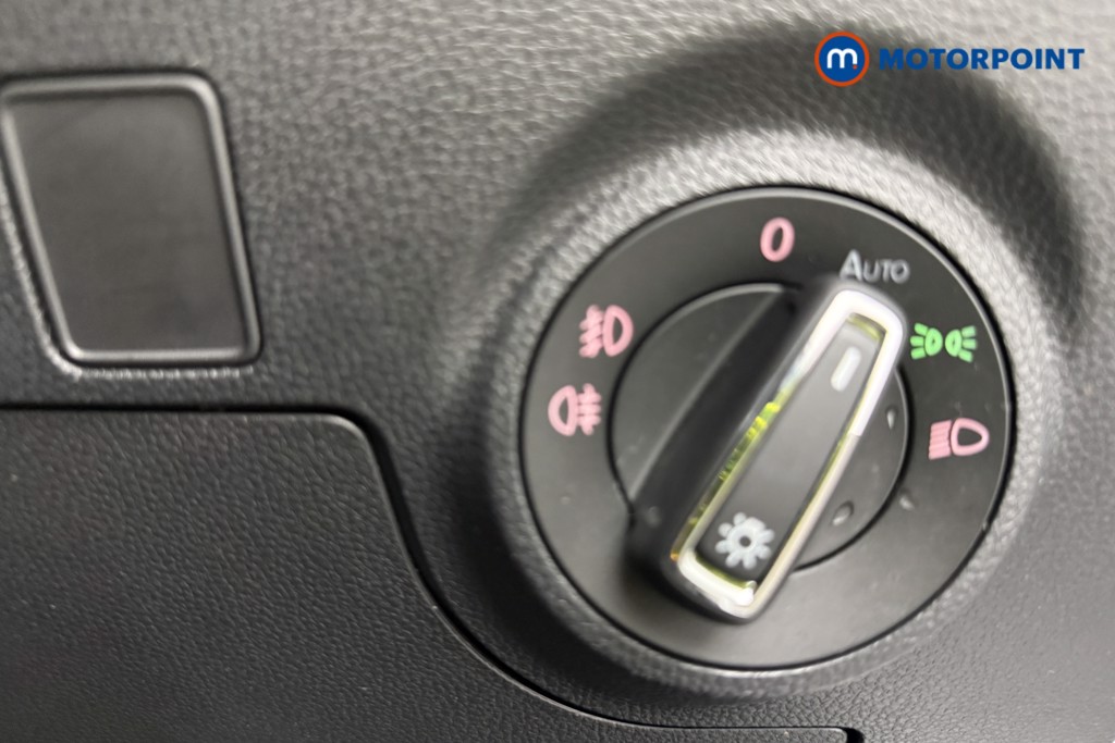 Seat Arona FR Manual Petrol SUV - Stock Number (1590758) - 17th supplementary image