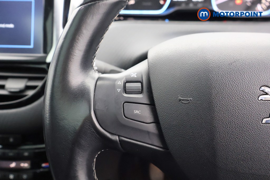 Peugeot 2008 Allure Premium Manual Petrol SUV - Stock Number (1590993) - 2nd supplementary image