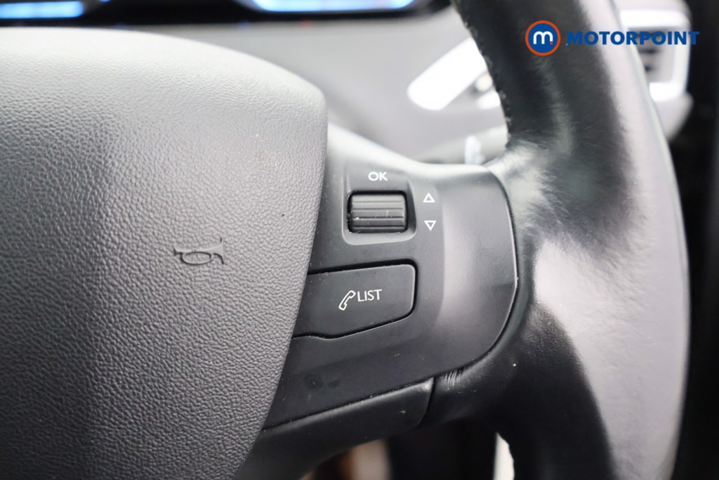 Peugeot 2008 Allure Premium Manual Petrol SUV - Stock Number (1590993) - 3rd supplementary image