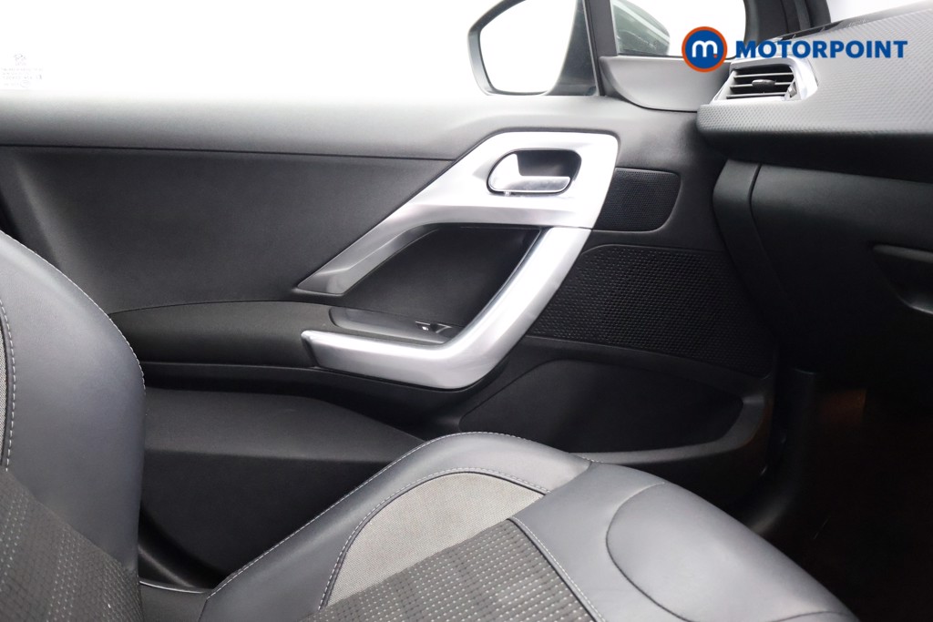 Peugeot 2008 Allure Premium Manual Petrol SUV - Stock Number (1590993) - 8th supplementary image